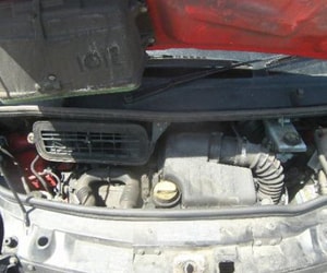 Nissan primastar  Engine