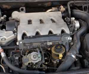 Second hand Renault Laguna Engine