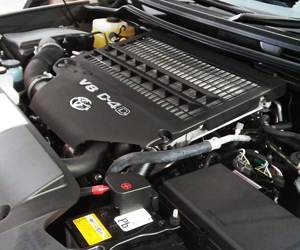 Toyota Land Cruiser Engine