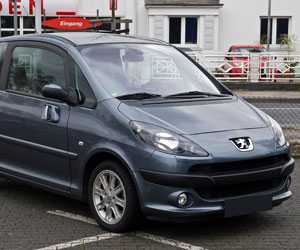 Used Peugeot 1007 Engine